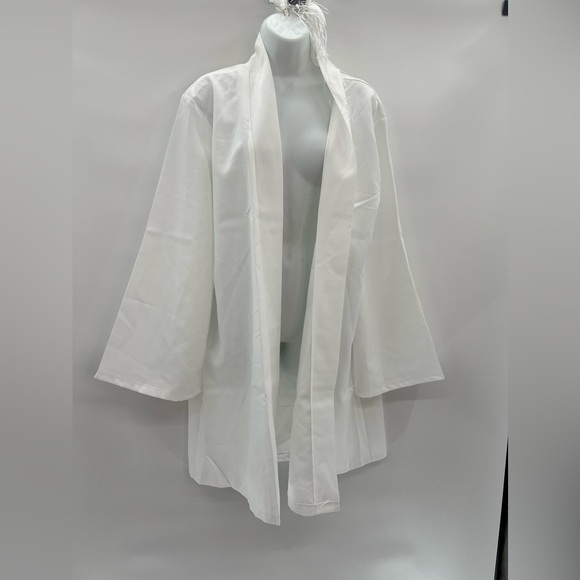 Men's Spectacular Creations White Robe - Size M NWOT - Picture 3 of 3